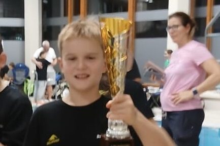 Schwimmer Benedikt Paul schwimmt für Baden-Württemberg Auswahl