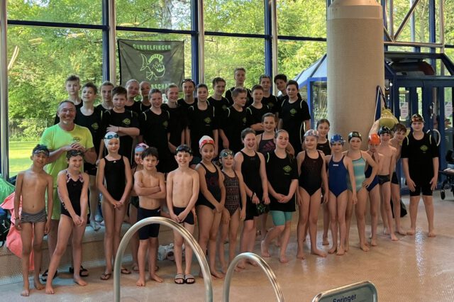 Schwimmer*innen holen erneut den Pokal beim Sportkreisschwimmfest